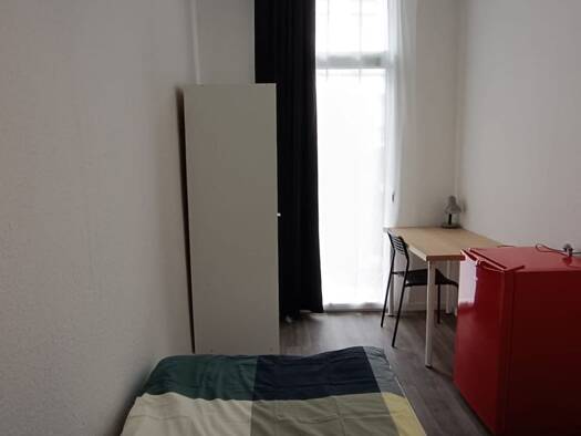 WG-Zimmer zur Miete auf Zeit 400 € 7 m² frei ab 03.10.2026 Hörde Hörde 44263