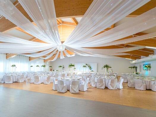 Lagerhalle zum Kauf 2.350.000 € 1.085 m² Lagerfläche Bisingen 72406