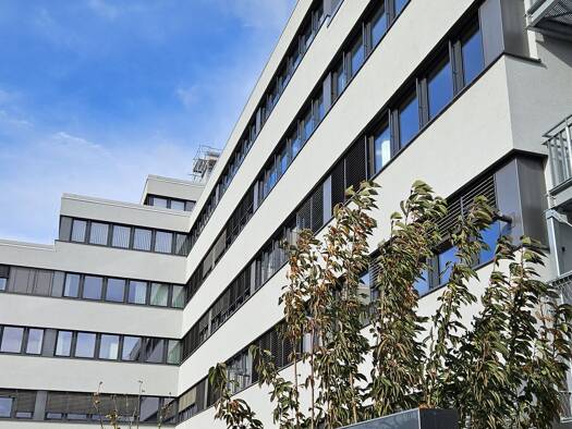 Bürofläche zur Miete provisionsfrei 8 € 1.828 m² Bürofläche teilbar ab 451 m² Dresdner Straße 78 Radebeul 01445