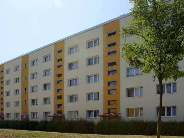 Wohnung zur Miete 215 € 2 Zimmer 45,8 m² EG Isidor-Goldberg-Straße 15 Ostvorstadt Plauen 08527