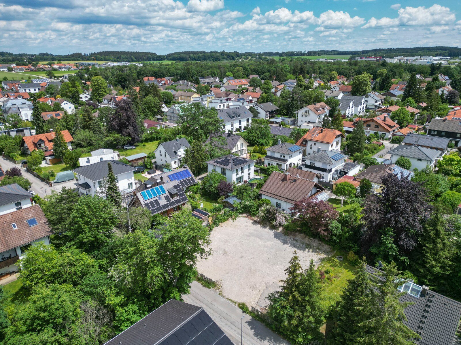 Grundstück zum Kauf 1.500.000 € 660 m²<br/>Grundstück Neugilching Gilching 82205