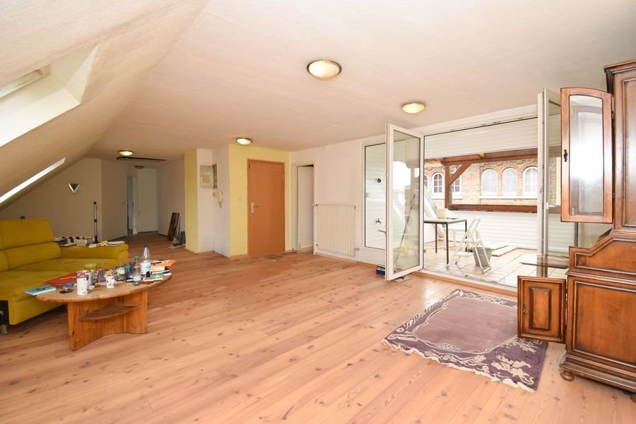 Wohnung zum Kauf 170.000 € 2 Zimmer 82 m²<br/>Wohnfläche 4.<br/>Geschoss Petritor - Ost Braunschweig 38114