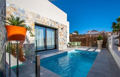 Villa zum Kauf 297.000 € 6 Zimmer 94 m² 142,8 m² Grundstück Orihuela Costa