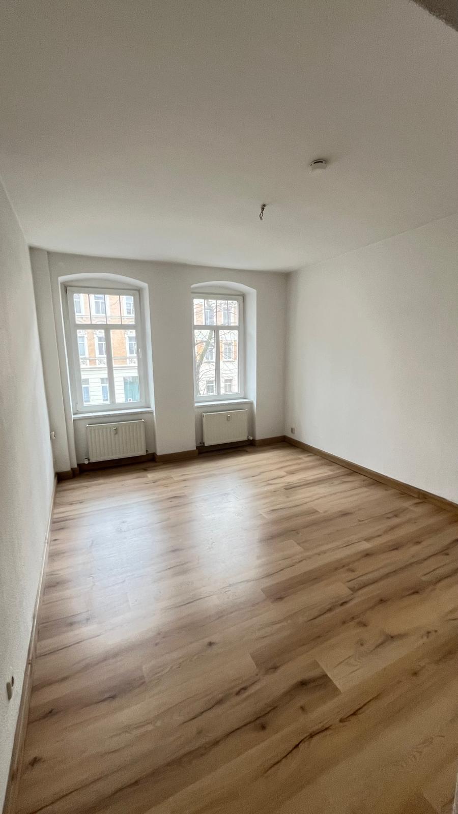 Wohnung zur Miete 299 € 2 Zimmer 53 m²<br/>Wohnfläche 1.<br/>Geschoss Altenburger Straße 57 Ostviertel Gera 07546