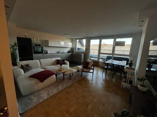 Penthouse zur Miete 1.550 € 3 Zimmer 86 m² Geschoss 3/4 frei ab 01.07.2026 Mülheim Köln 51063