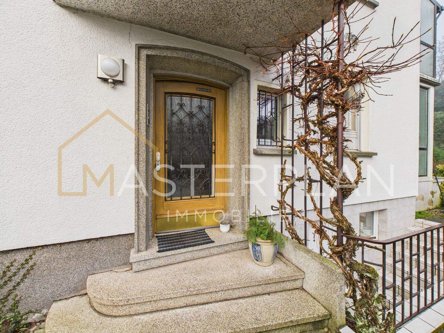 Immobilie in Bous - Freistehendes Dreifamilienhaus in ruhiger Lage - Bild 1