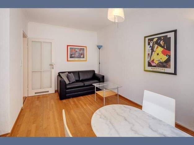 Wohnung zur Miete Wohnen auf Zeit 1.690 € 2 Zimmer 40 m² frei ab 01.03.2026 Schwabing-West München 80796