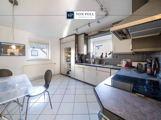 Mehrfamilienhaus zum Kauf 650.000 € 7 Zimmer 210 m² 853 m² Grundstück Deckenpfronn 75392