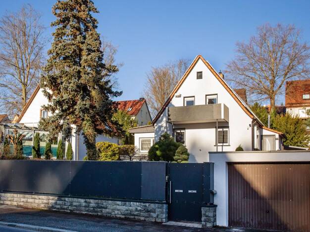 Einfamilienhaus zum Kauf 385.000 € 6 Zimmer 210,8 m² 560 m² Grundstück Kaiserslautern 67663