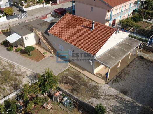 Einfamilienhaus zum Kauf 550.000 € 5 Zimmer 307 m² Biograd na Moru 23210