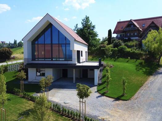 Einfamilienhaus zum Kauf - Erstbezug 1.298.000 € 4 Zimmer 190 m² 655 m² Grundstück Kitzeck im Sausal 8442