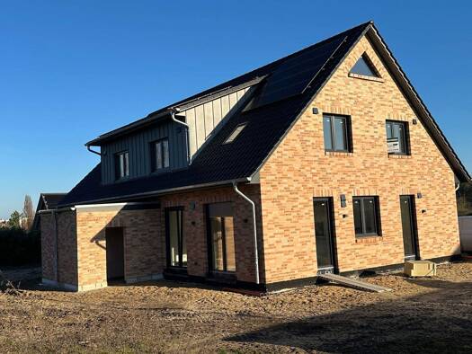 Doppelhaushälfte zur Miete - Erstbezug 2.500 € 5 Zimmer 142 m² 420 m² Grundstück Sandweg 29 Adendorf 21365