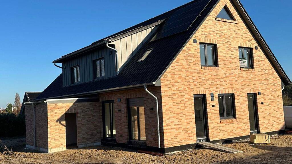 Doppelhaushälfte zur Miete - Erstbezug 2.500 € 5 Zimmer 142 m² 420 m² Grundstück Sandweg 29 Adendorf 21365