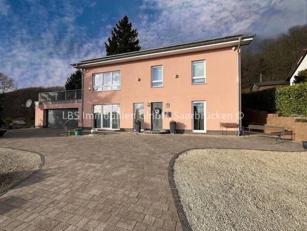 Einfamilienhaus zum Kauf 785.000 € 6 Zimmer 240 m² 1.092 m² Grundstück Bisten Überherrn 66802