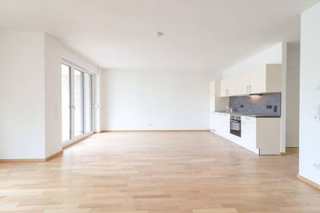 Wohnung zur Miete 2.299 € 5 Zimmer 121,7 m² 1. Geschoss frei ab 16.07.2025 Mathilde-Maier-Straße 8 Gallus Frankfurt-Gallus 60326