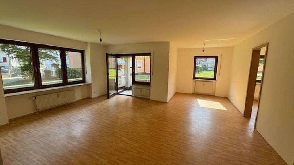 Wohnung zur Miete 920 € 3 Zimmer 83 m² EG Stein 90547