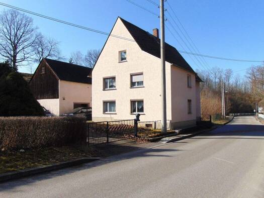 Einfamilienhaus zum Kauf 180.000 € 4 Zimmer 140 m² 12.032 m² Grundstück frei ab sofort Wiederau Königshain-Wiederau 09306