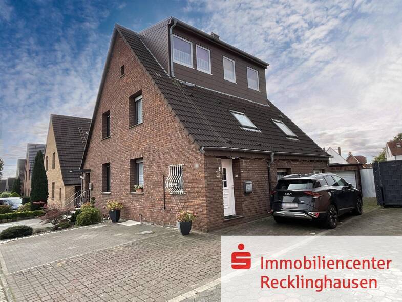 Doppelhaushälfte zum Kauf 270.000 € 5 Zimmer 149 m² 324 m² Grundstück Klein-Erkenschwick Oer-Erkenschwick 45739