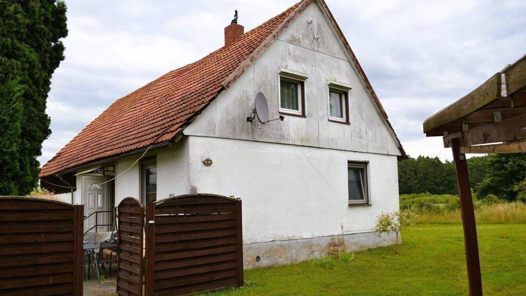 Bauernhaus zum Kauf 55.000 € 3 Zimmer 70 m² 562 m² Grundstück Schwiggerow 4 Schwiggerow Hoppenrade 18292