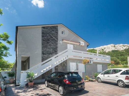 Haus zum Kauf 1.000.000 € 12 Zimmer 310 m² 517 m² Grundstück Baška 51523