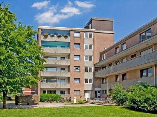 Wohnung zur Miete nur mit Wohnberechtigungsschein 434 € 3 Zimmer 77 m² 5. Geschoss frei ab 31.03.2026 Weserstraße 4 Norf Neuss 41469