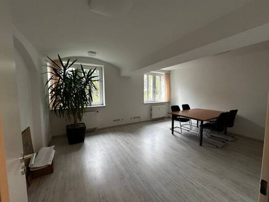 Büro zur Miete provisionsfrei 571 € 3,5 Zimmer 79 m² Bürofläche Radeberger Vorstadt Dresden 01099