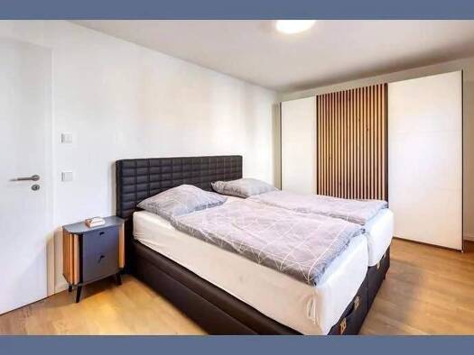 Studio zur Miete 500 € 3 Zimmer 80 m² Am Sportpark 4 Aschheim 85609