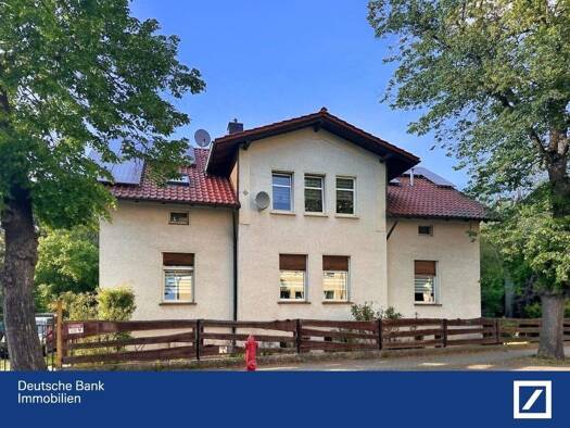 Mehrfamilienhaus zum Kauf 198.600 € 8 Zimmer 245 m² 2.133 m² Grundstück Pößneck,Stadt Pößneck 07381