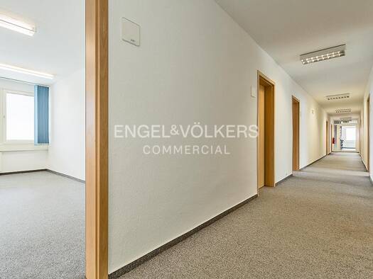 Büro zur Miete 12 € 426,5 m² Bürofläche teilbar ab 426,5 m² Schönefeld 12529