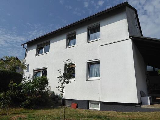Mehrfamilienhaus zum Kauf 145.000 € 6 Zimmer 140 m² 721 m² Grundstück Selbitz Selbitz 95152