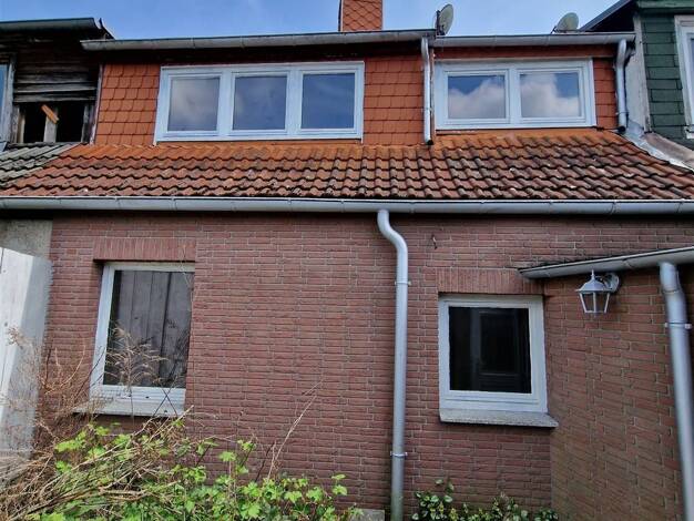 Reihenmittelhaus zum Kauf 146.000 € 6 Zimmer 290 m² 374 m² Grundstück Grevesmühlen Grevesmühlen 23936