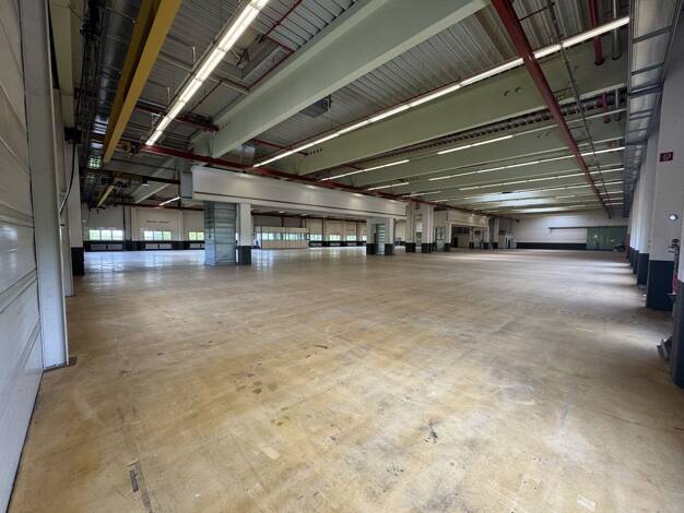 Produktionshalle zur Miete provisionsfrei 4 € 2.460 m² Lagerfläche Stadtgebiet Göppingen 73035