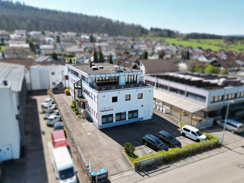 Bürogebäude zum Kauf als Kapitalanlage geeignet 620.000 € 1.210 m² 1.098 m² Grundstück Donzdorf Donzdorf 73072