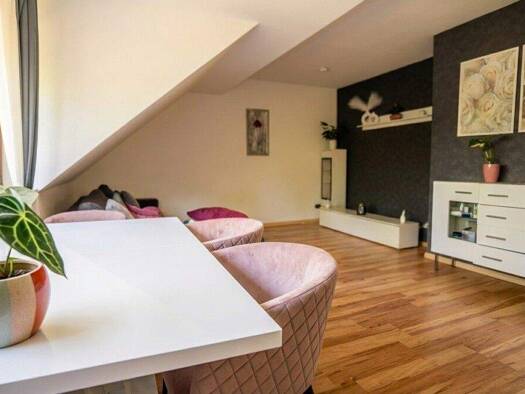 Wohnung zum Kauf 279.000 € 3 Zimmer 63,8 m² 3. Geschoss Lokstedt Hamburg 22529