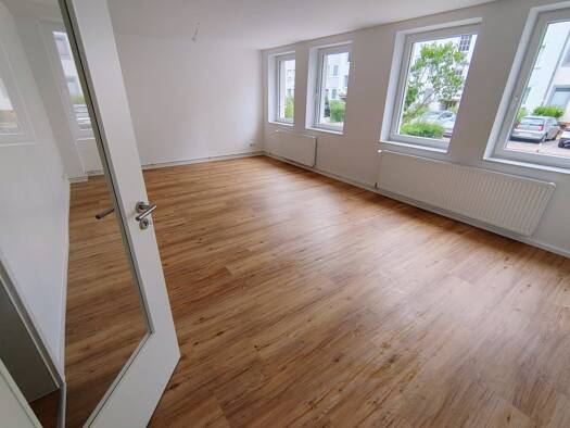 Wohnung zur Miete 840 € 2 Zimmer 63 m² Geschoss EG/3 frei ab sofort Werderstraße 14 C Vahrenwald Hannover 30161