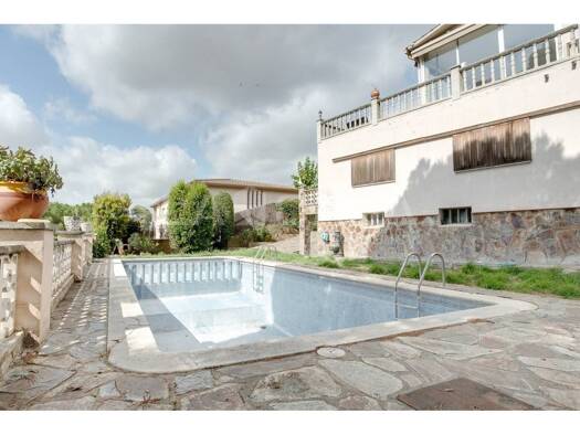 Villa zum Kauf 572.200 € 4 Zimmer 622 m² Lliçà d'Amunt 08186