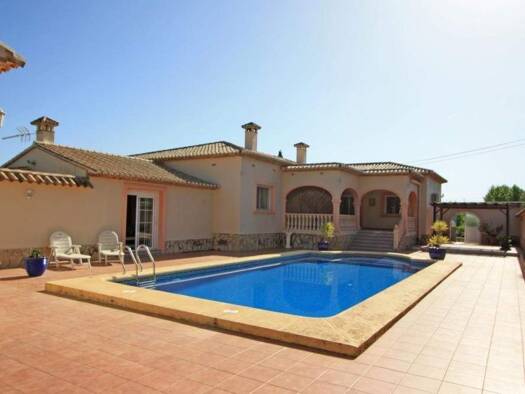 Villa zum Kauf 599.000 € 5 Zimmer 236 m² 1.502 m² Grundstück Jalón 03727