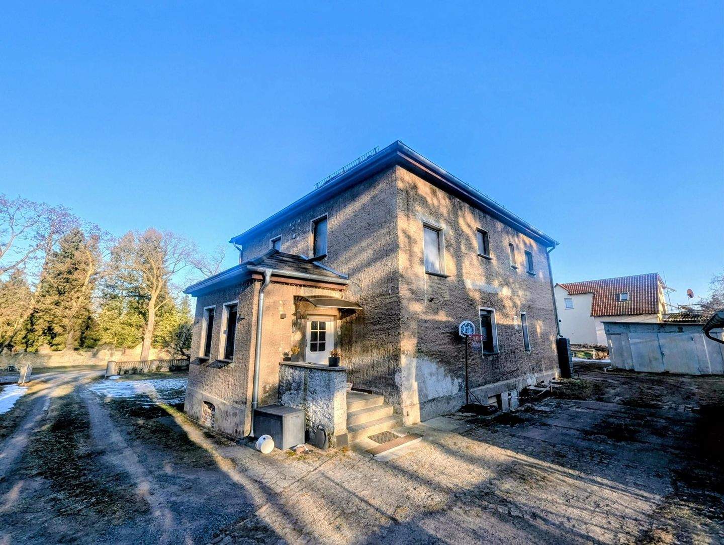 Immobilie in Bad Muskau - Mužakow - Ihre Stadtvilla in Bad Muskau mit großzügigem Platzangebot  und modernem Komfort ! - Bild 2