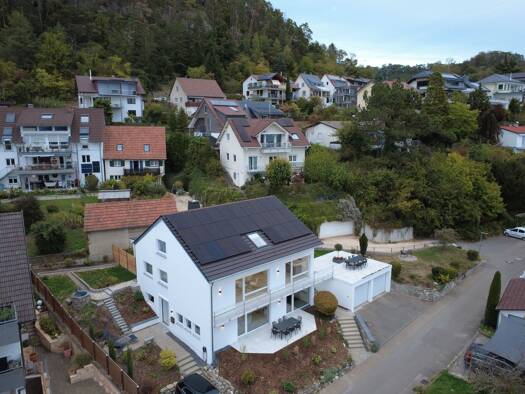 Haus zur Miete 2.750 € 5 Zimmer 185 m² 300 m² Grundstück frei ab sofort Ostlandstraße 7 Sipplingen 78354