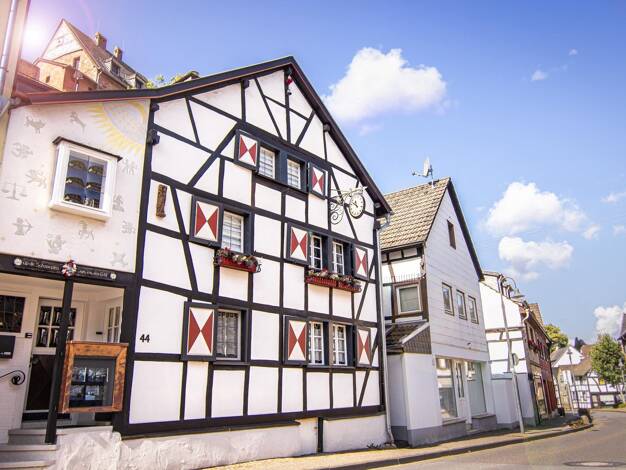 Reihenmittelhaus zum Kauf 348.000 € 6 Zimmer 140 m² 125 m² Grundstück Heimbach Heimbach 52396