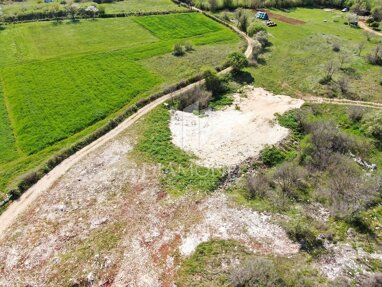 Land-/Forstwirtschaft zum Kauf 44.000 € Barban center 52207