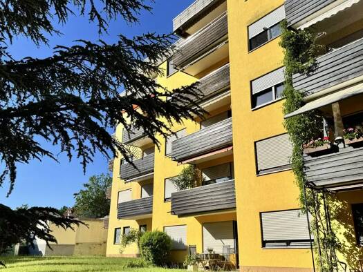 Wohnung zur Miete 1.050 € 3 Zimmer 85 m² Geschoss 2/4 frei ab sofort Zirndorf Zirndorf 90513