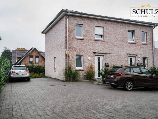Mehrfamilienhaus zum Kauf 635.000 € 6 Zimmer 157,7 m² 389 m² Grundstück Garrel 49681