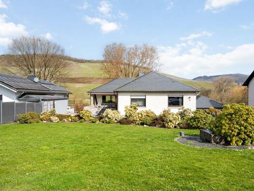 Bungalow zum Kauf 519.000 € 9 Zimmer 236,8 m² 2.038 m² Grundstück Andel Bernkastel-Kues 54470