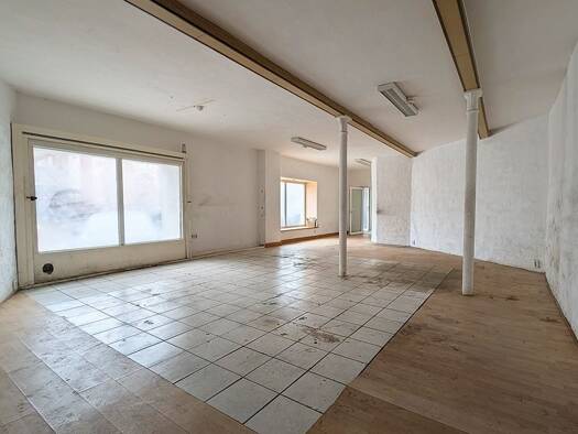 Laden zum Kauf 4.900 € 6 Zimmer 183 m² Verkaufsfläche Eckartsberga Eckartsberga 06648