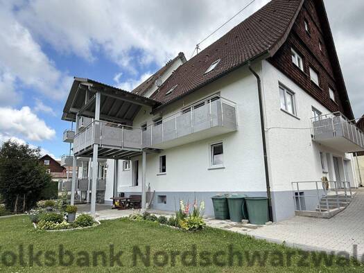 Mehrfamilienhaus zum Kauf 365.000 € 11 Zimmer 262,2 m² 640 m² Grundstück Igelsberg Freudenstadt 72250