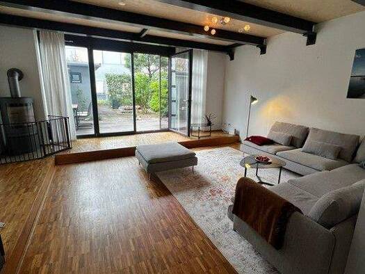 Haus zur Miete Wohnen auf Zeit 2.900 € 4 Zimmer 160 m² frei ab sofort Galgenhof Nürnberg 90461