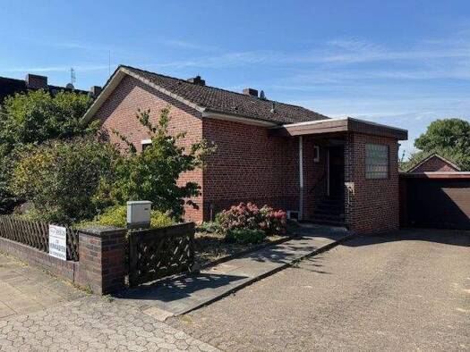 Einfamilienhaus zum Kauf provisionsfrei 329.000 € 7 Zimmer 185 m² 921 m² Grundstück Schneverdingen 29640