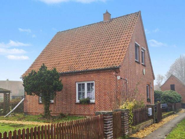 Sonstiges zum Kauf als Kapitalanlage geeignet 259.000 € 8 Zimmer 95 m² 3.761 m² Grundstück Neulohe Marklohe 31608