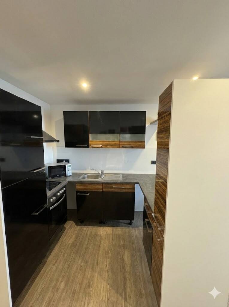 Immobilie in Winzer - Modernes Wohnen auf höchstem Niveau - kernsanierte 2-Zimmer-Wohnung - Bild 2